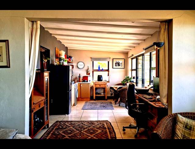 2 BEDROOM PROPERTY TO RENT IN ADMIRALS KLOOF